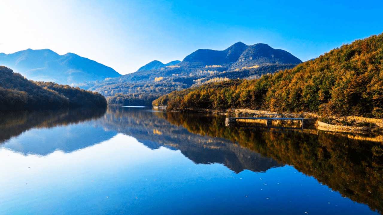 九峰山景區(qū) 九峰山景區(qū).jpg