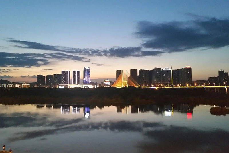 南充高坪區(qū) 南充高坪區(qū).jpg